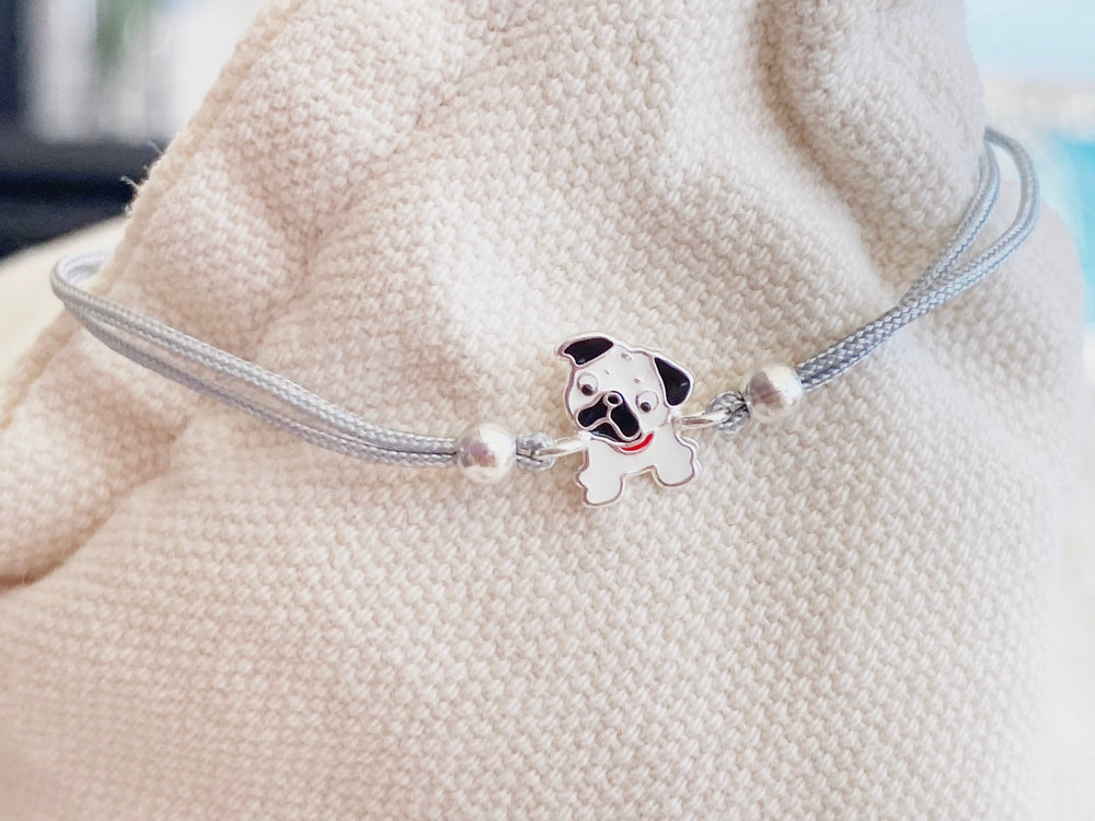 Silberner Kinderschmuck, Armband mit Nylon Band und silbernen Perlen und Hund, Geschenkidee Einschulung, Geburtstag