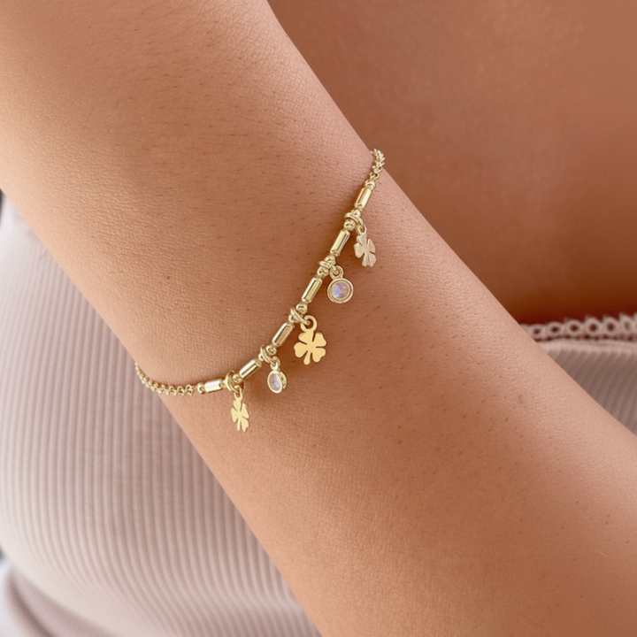 Pulsera con tréboles | kissedby Alicia
