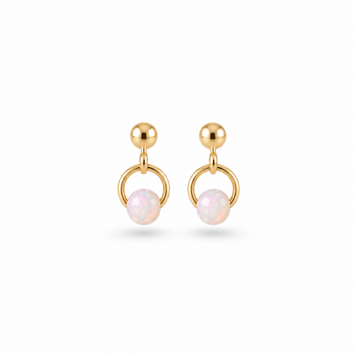 Kleine Gold Ohrstecker mit Stein für zweites Ohrloch, boho Ohrstecker mit rosa Perle hängend, mini Ohrringe im Boho Style