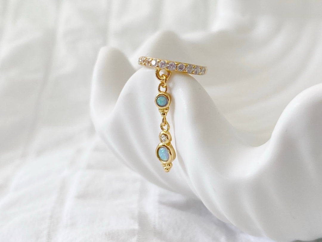 Opal Earcuff - ALICIA'S DIARY