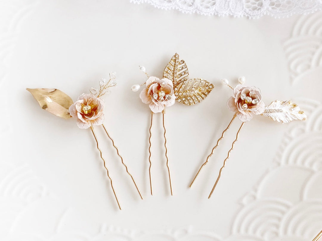 Harmonisches Brauthaarschmuck Set mit Braut Haarpins für Blush Brautkleid, Ivory Schmuck, Brautschmuck Shop Alicia's Diary