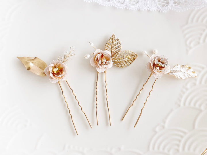 Harmonisches Brauthaarschmuck Set mit Braut Haarpins für Blush Brautkleid, Ivory Schmuck, Brautschmuck Shop Alicia's Diary