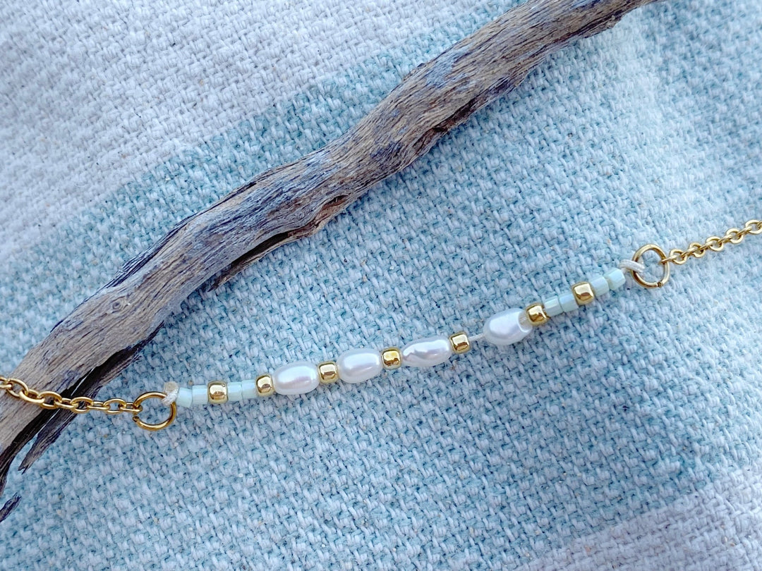 Beach Jewelry, Miyuki Perlen Armband mit Edelstahl Kette, wasserfest, boho Sommerschmuck für Bracelet Stacking von Alicia's Diary