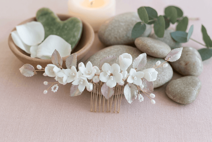 Goldener Braut Haarkamm mit Blumen und Perlen | JULIE-blumen-blüten-braut nude rosa