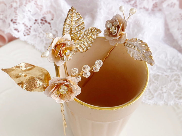 Hochzeit-Accessoires in Champagner, Blush, Puder und Ivory, Braut Frisur Rosen Haarnadeln, Braut Haarpins von Alicia's Diary