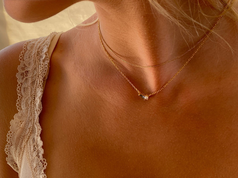 Choker gold, moderner Schmuck für junge  Frauen aus dem Jewelry Online Shop von Alicia's Diary