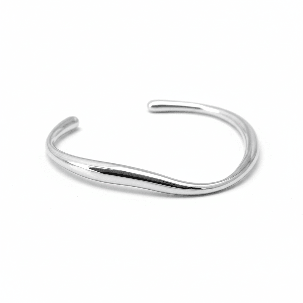 Massive versilberte Armspange aus 925 Silber, organischer Schmuck für junge Frauen, Schmuck Online Shop