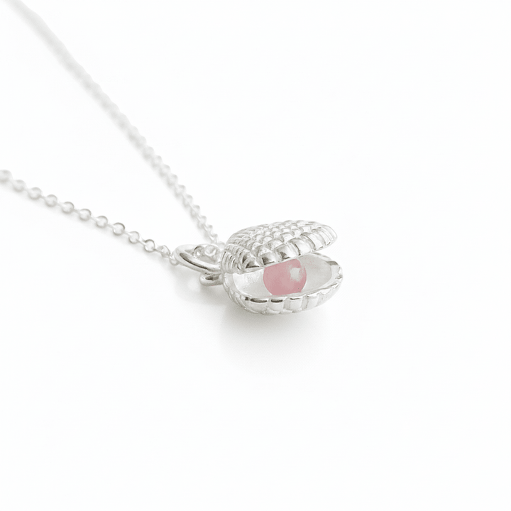 Echt silberne Halskette Muschel mit Perle, Kette mit silbernem Muschel Anhänger und rosa Opal Perle, Schmuck mit Pink Opal für junge Frauen
