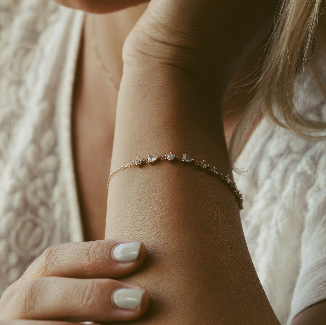Schmuck Inspo Clean Girl: Armband mit Strass, Glitzer Armband, romantisches Armkettchen aus 925 Silber, Schmuck der nicht abfärbt