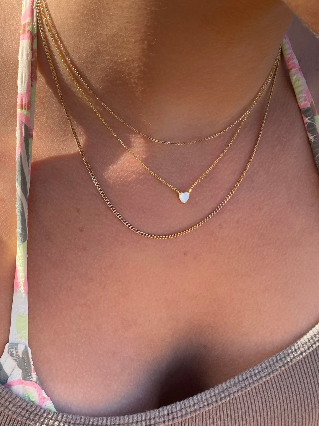 Wasserfeste Halskette mit Opal Herz Anhänger aus dem Schmuck Shop Alicia's Diary
