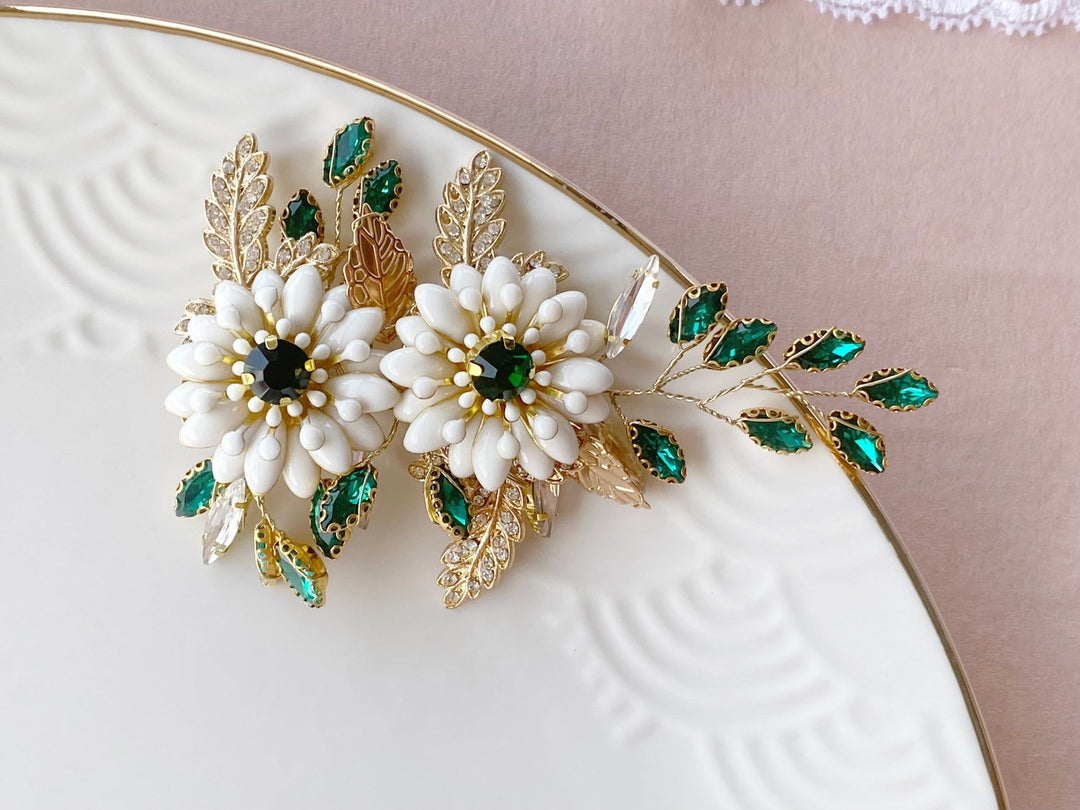 Einzigartiger handgemachter Brautschmuck im Vintage Style, Retro Hochzeit Accessoires von Alicia's Diary