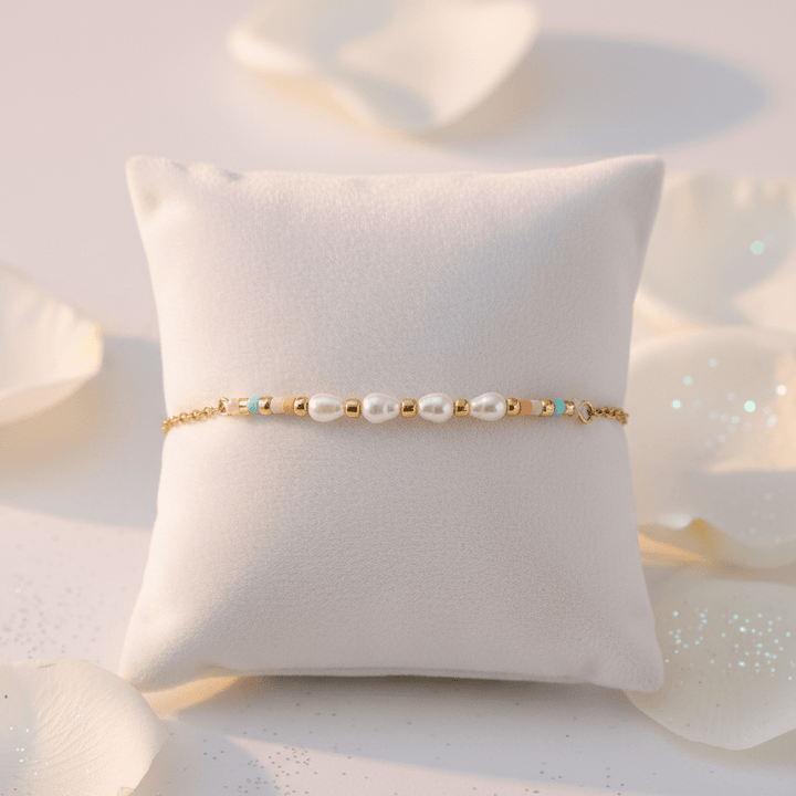 Süßes Armband für Freundin gold mit bunten Perlen aus wasserdichtem Edelstahl, online bestellen