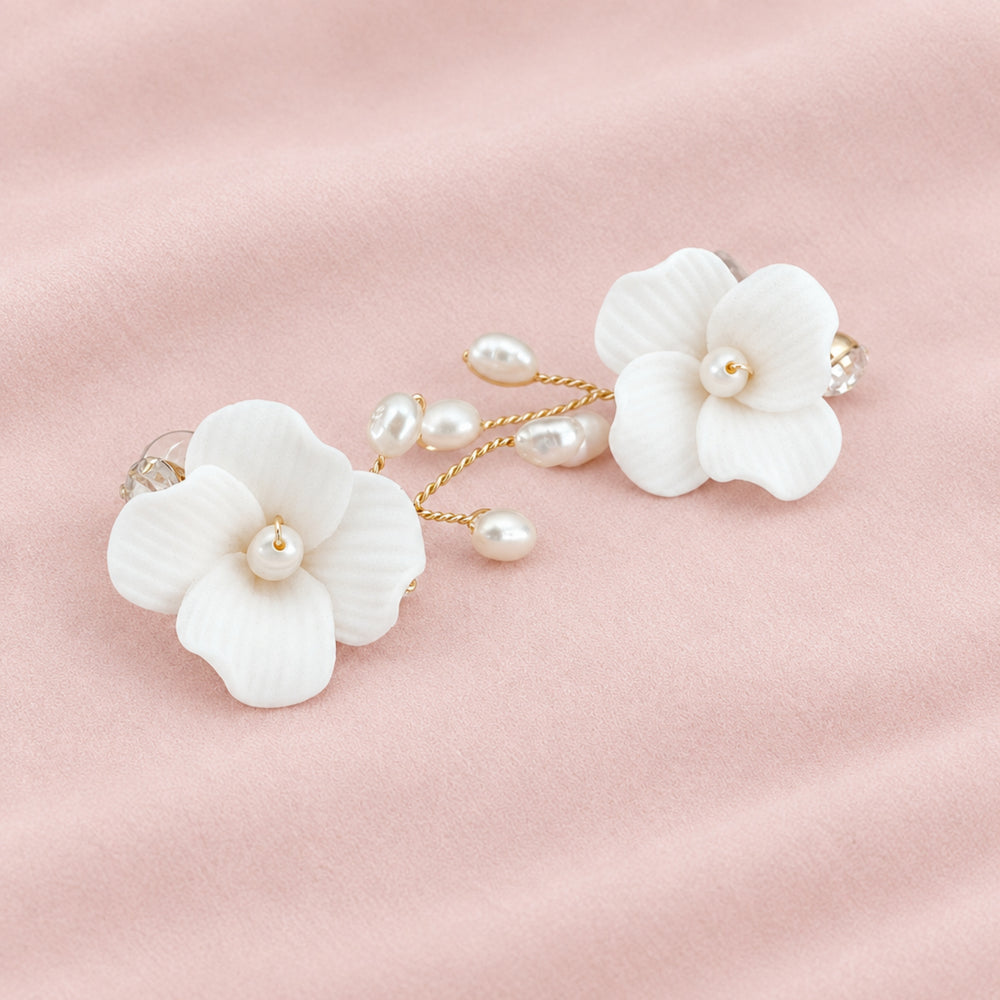 Pendientes de flores para la novia Antonie - Alicia's Diary
